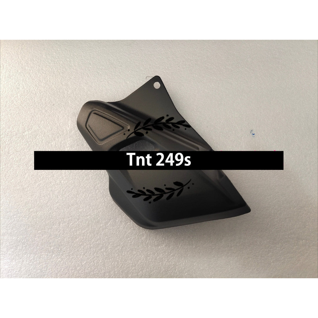 BENELLI Tnt 249s Spare Parts 2 Cyclinder Head Engine Gasket Fender Splash Oil Cap Coolant Tank