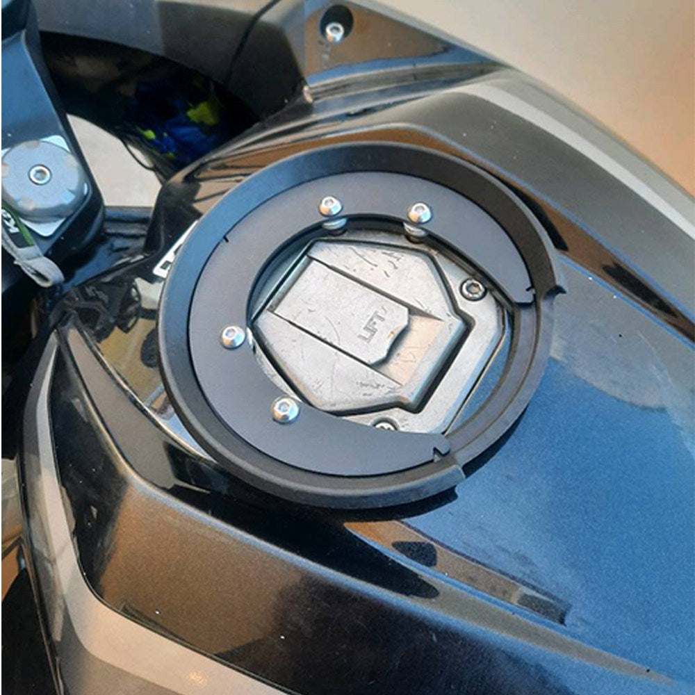 CUCYMA Motorcycle Quick Release Fuel Tank Bag Applicable to Bajaj Dominar 400 250 Pulsar 200
